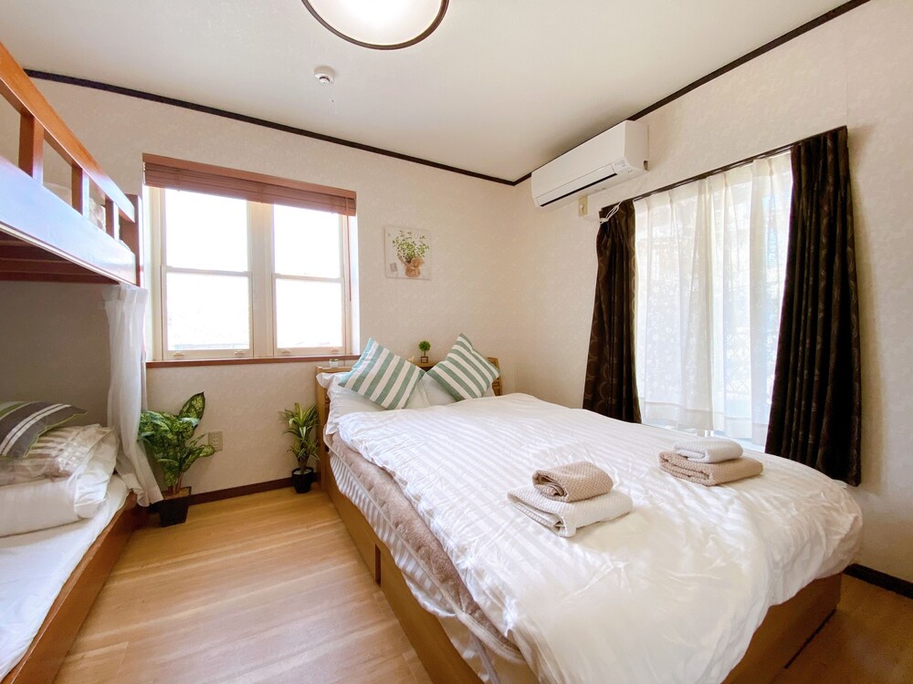 NESTLE SUITE TOKYO SHINOKUBO 東京