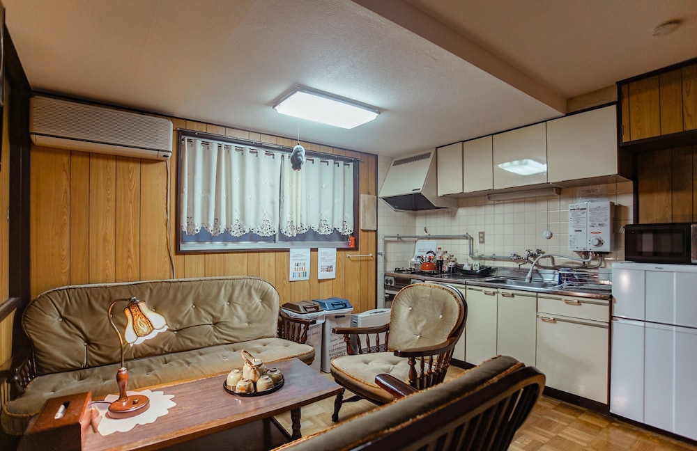 VILLA TRADITIONAL DESIGNER HOUSE ITABASHI 東京