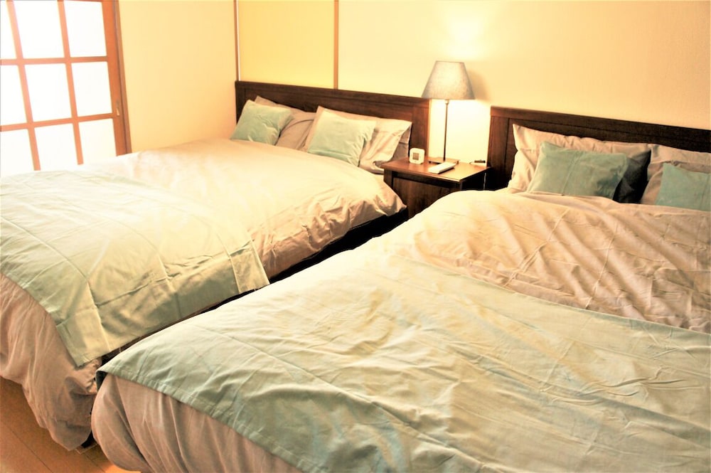 SPACIOUS APARTMENT SUNSHINE CITY 東京