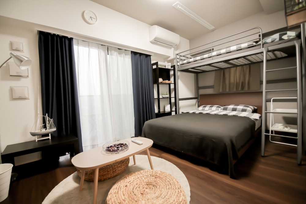 COZY HOME APT OTSUKA B 東京