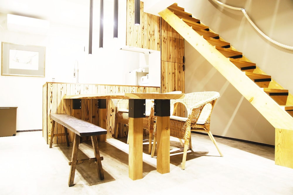 UENO LUCKY HOMES 東京