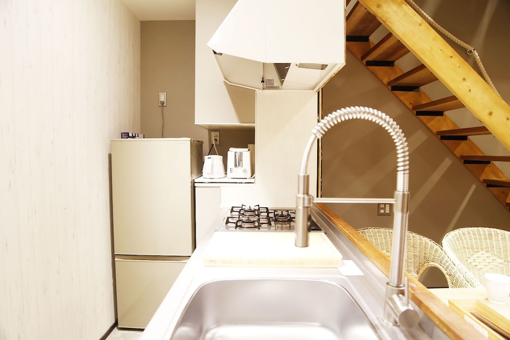 UENO LUCKY HOMES 東京