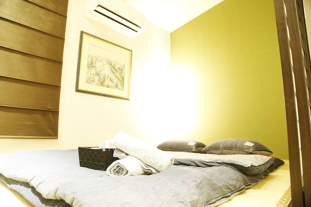 UENO LUCKY HOMES 東京