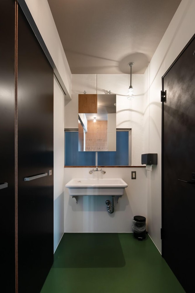 RAKUNA INN 和 HONJO-AZUMABASHI 東京