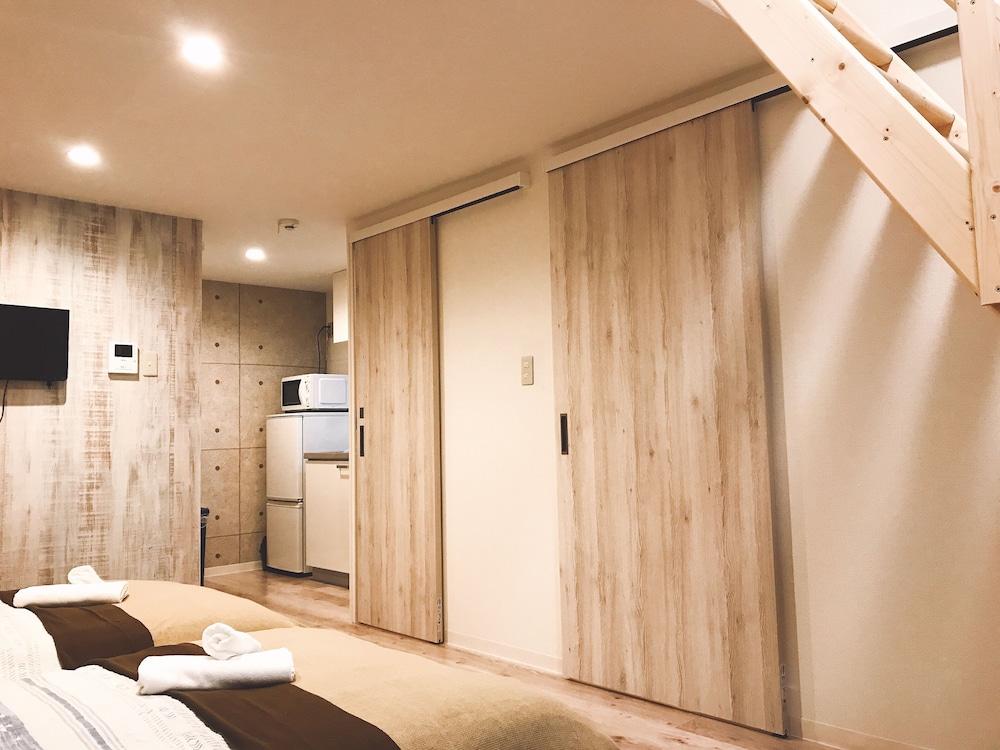 NESTLE TOKYO DUPLEX ITABASHI 01 東京
