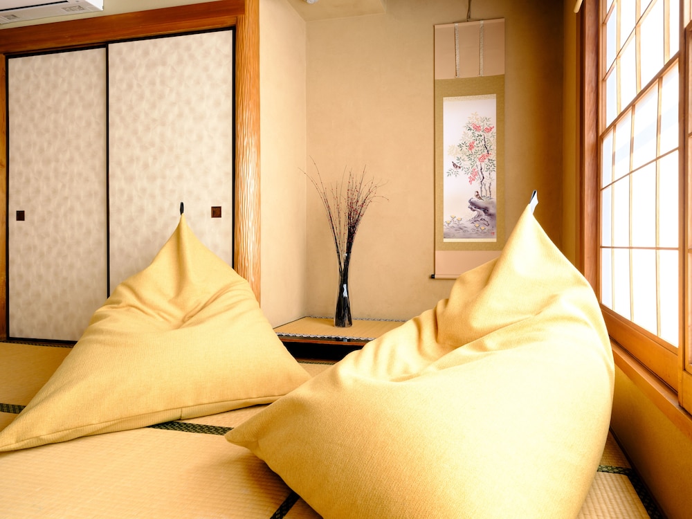 HOME N LOUNGE 東京