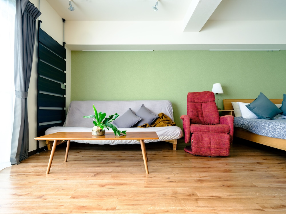 HOME N LOUNGE 東京