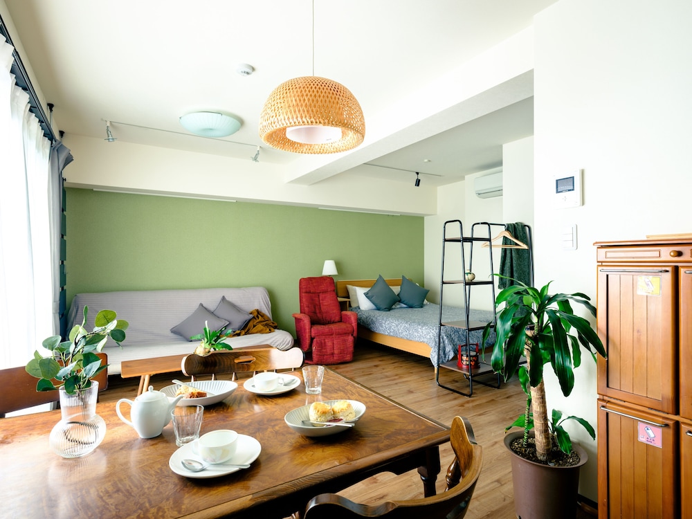 HOME N LOUNGE 東京