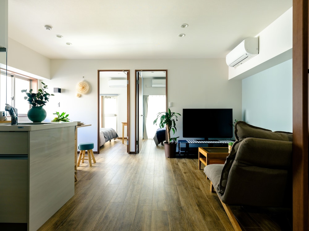 HOME N LOUNGE 東京