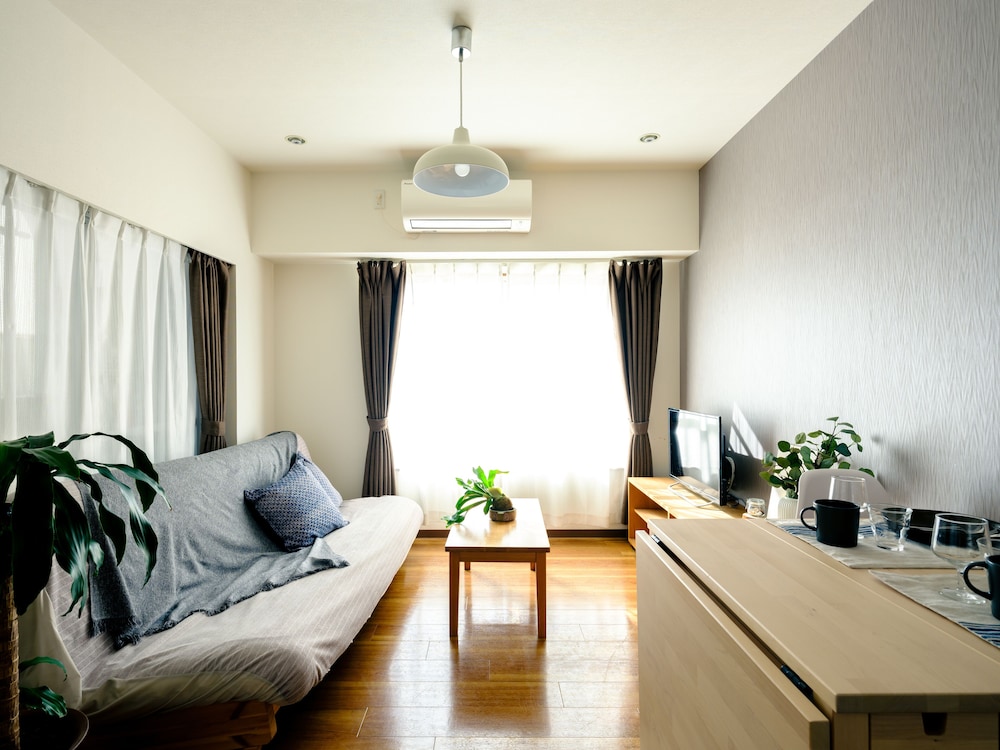 HOME N LOUNGE 東京