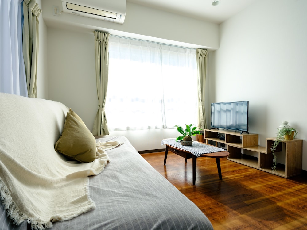 HOME N LOUNGE 東京