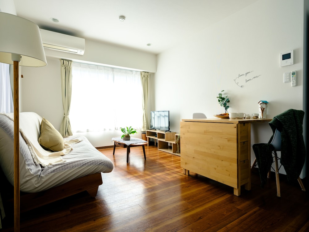 HOME N LOUNGE 東京