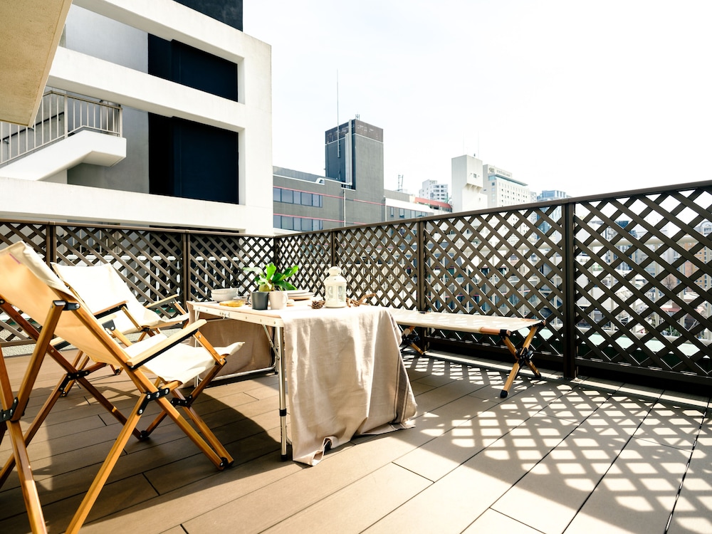 HOME N LOUNGE 東京