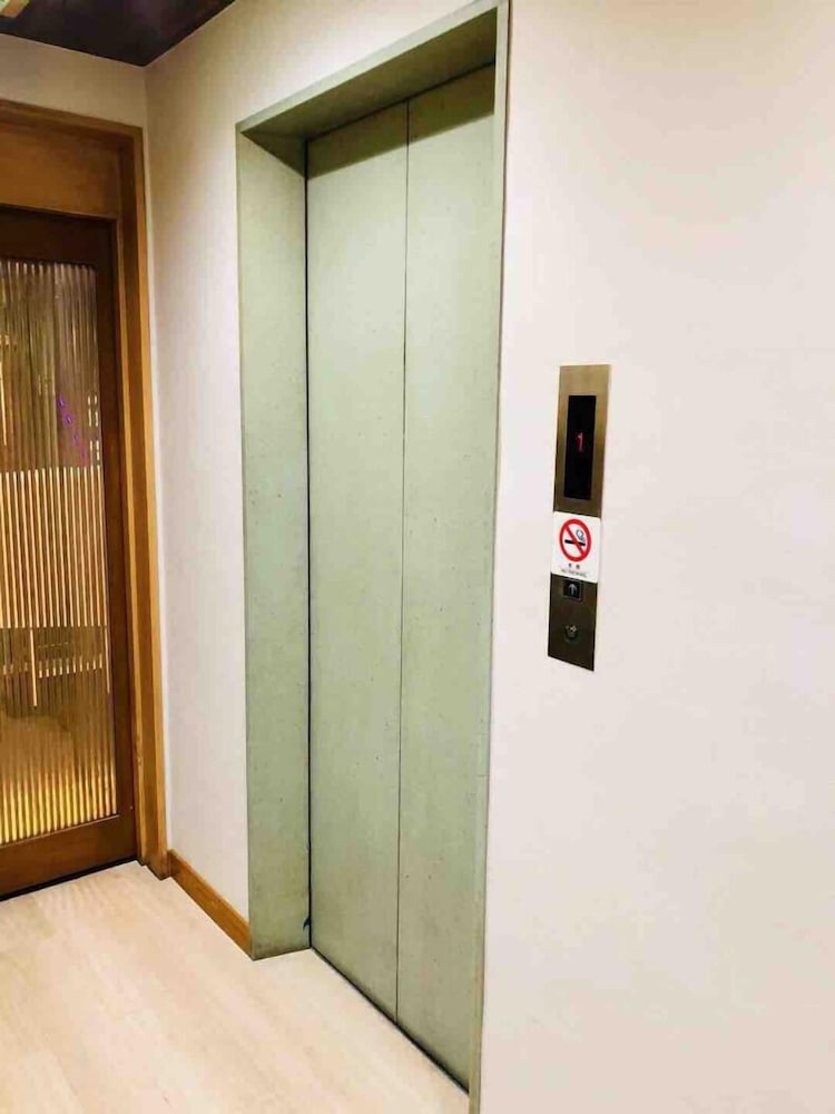 TOUKA HOUSE 5F 東京