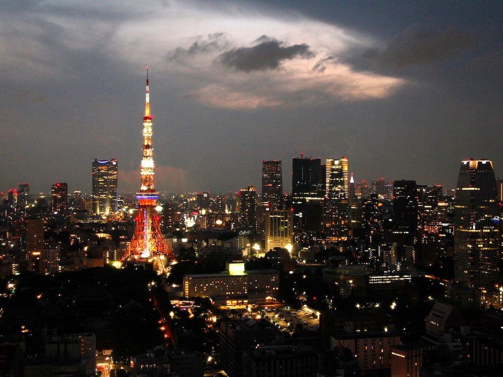 アパホテル〈赤坂見附〉 東京