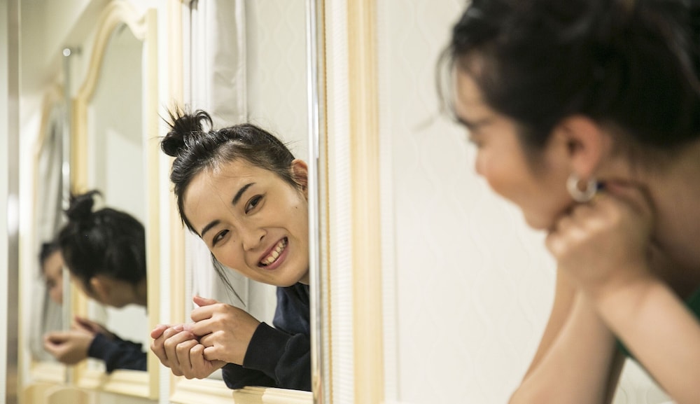 ALICE IN THE MIRROR HOSTEL - 女性専用 東京