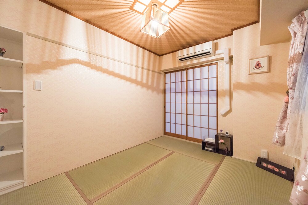PAPILLON PARADIS HIGASHI-SHINJUKU 東京