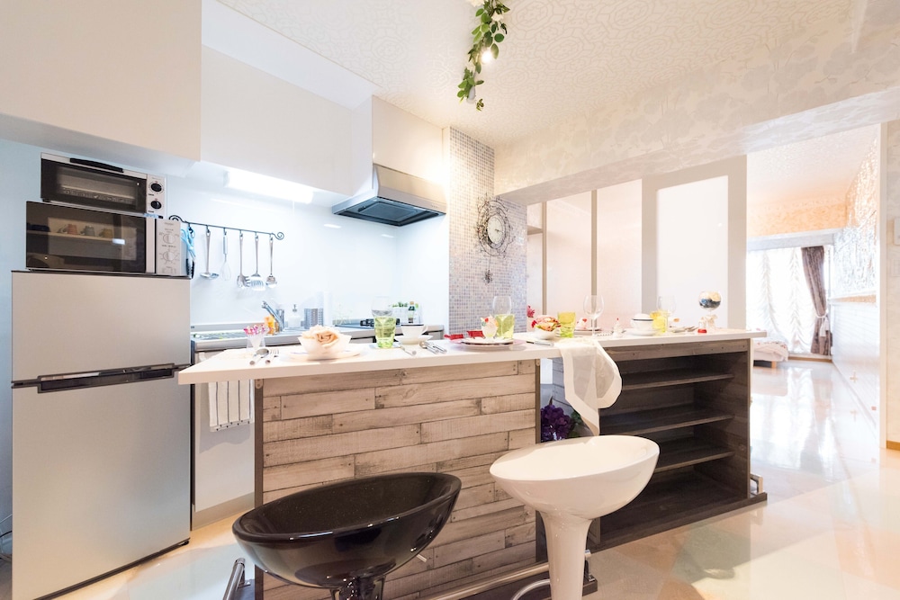 PAPILLON PARADIS HIGASHI-SHINJUKU 東京