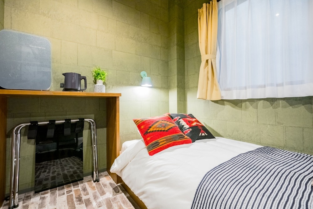 IKIDANE RESIDENTIAL HOTEL 駒込 東京