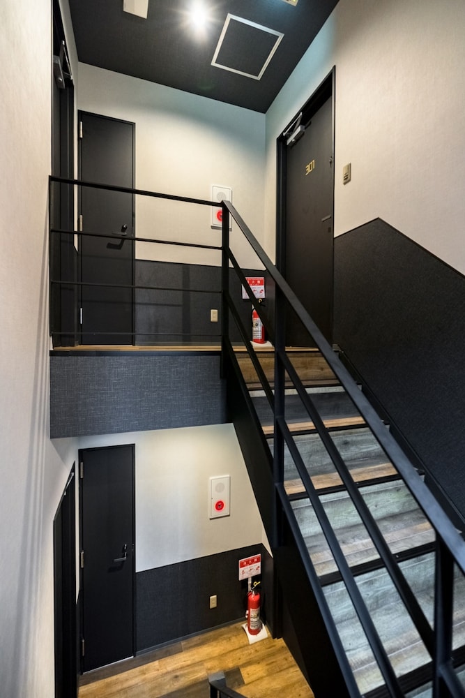 IKIDANE RESIDENTIAL HOTEL 駒込 東京