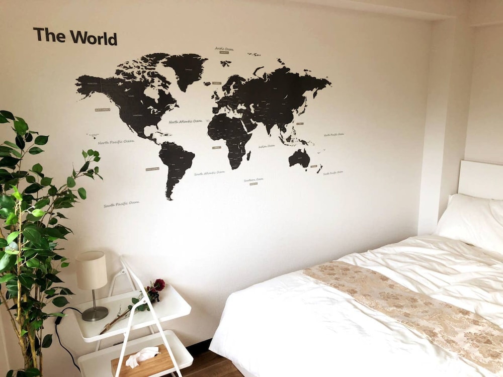 2-BEDROOM FLAT SHINJUKU 東京