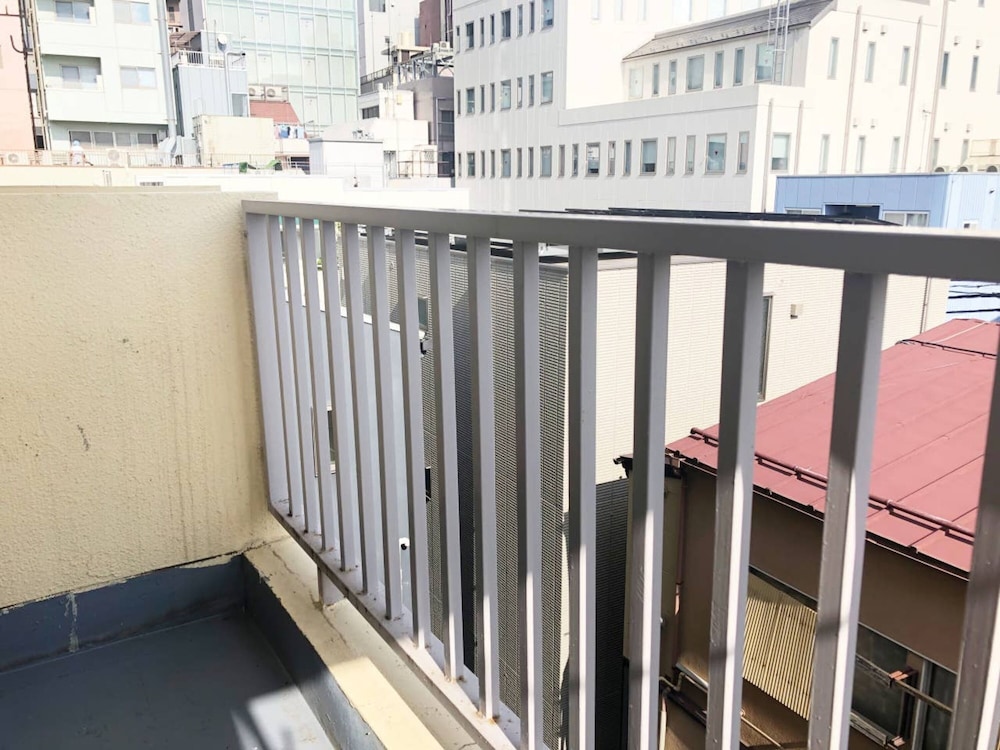 2-BEDROOM FLAT SHINJUKU 東京