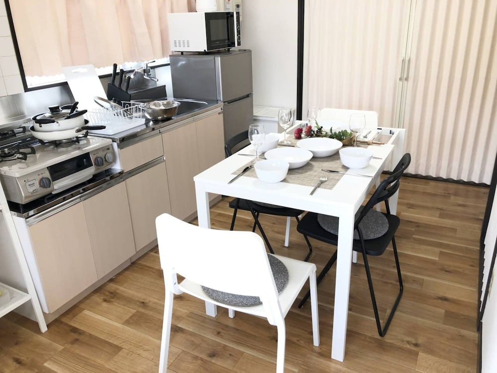 2-BEDROOM FLAT SHINJUKU 東京
