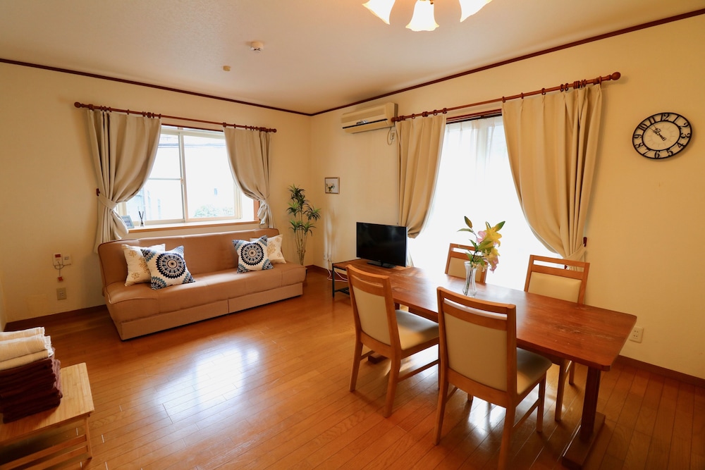 SOPHIA COURT ROOM101.102 東京