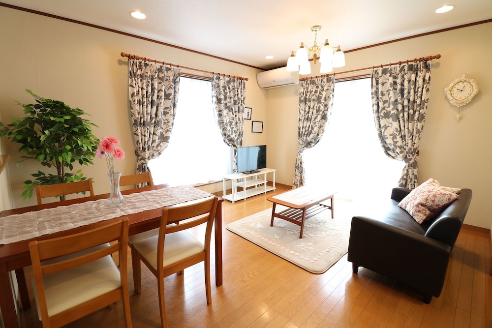 SOPHIA COURT ROOM101.102 東京