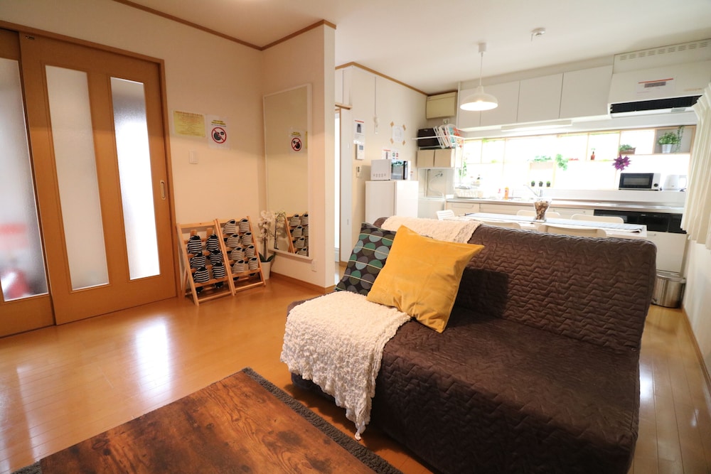 KATSUSHIKA HOUSE 東京