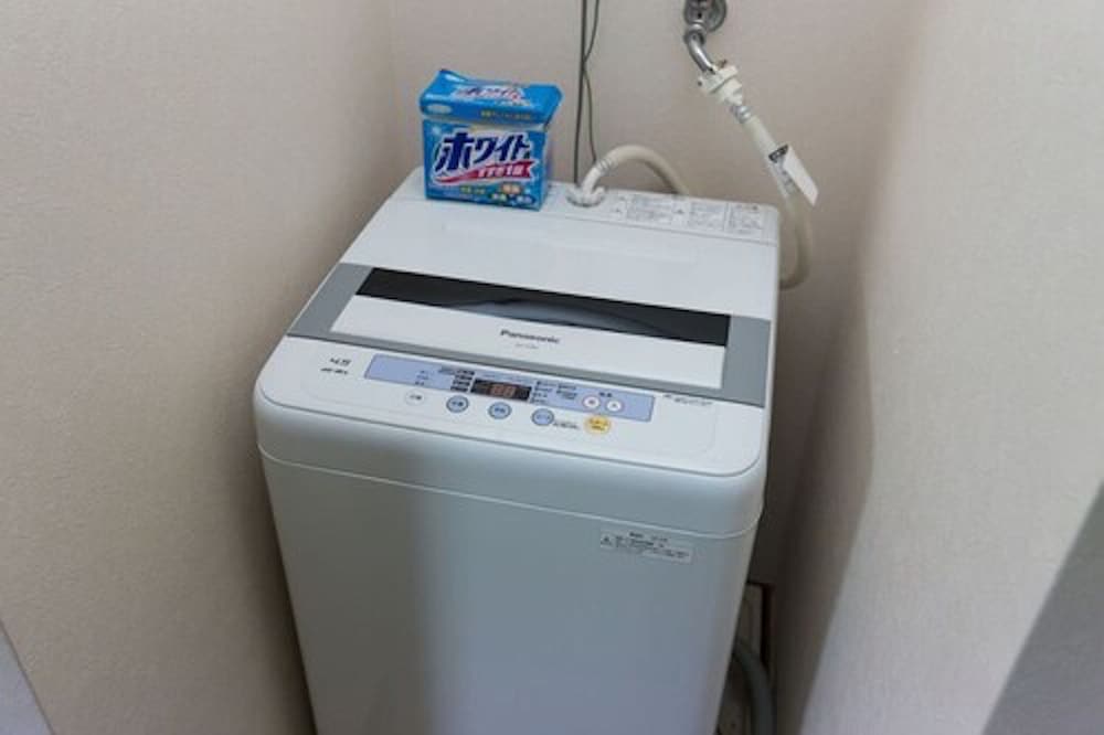 CENTRALLY LOCATED DELUXE FURNISHED.4 東京