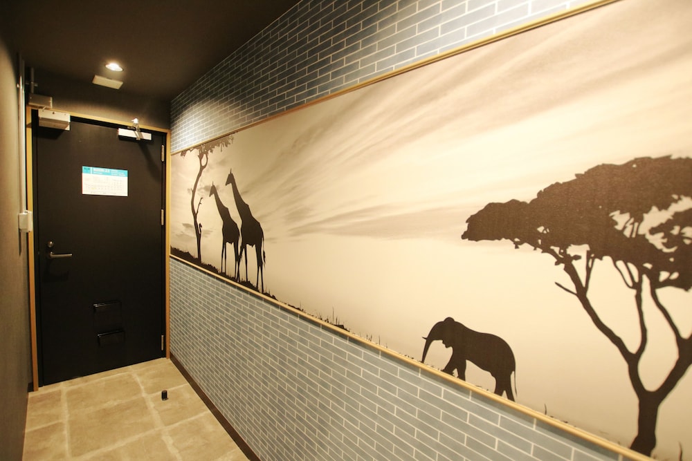 UNDER RAILWAY HOTEL AKIHABARA 東京