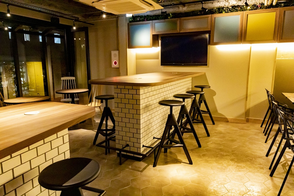 UNDER RAILWAY HOTEL AKIHABARA 東京