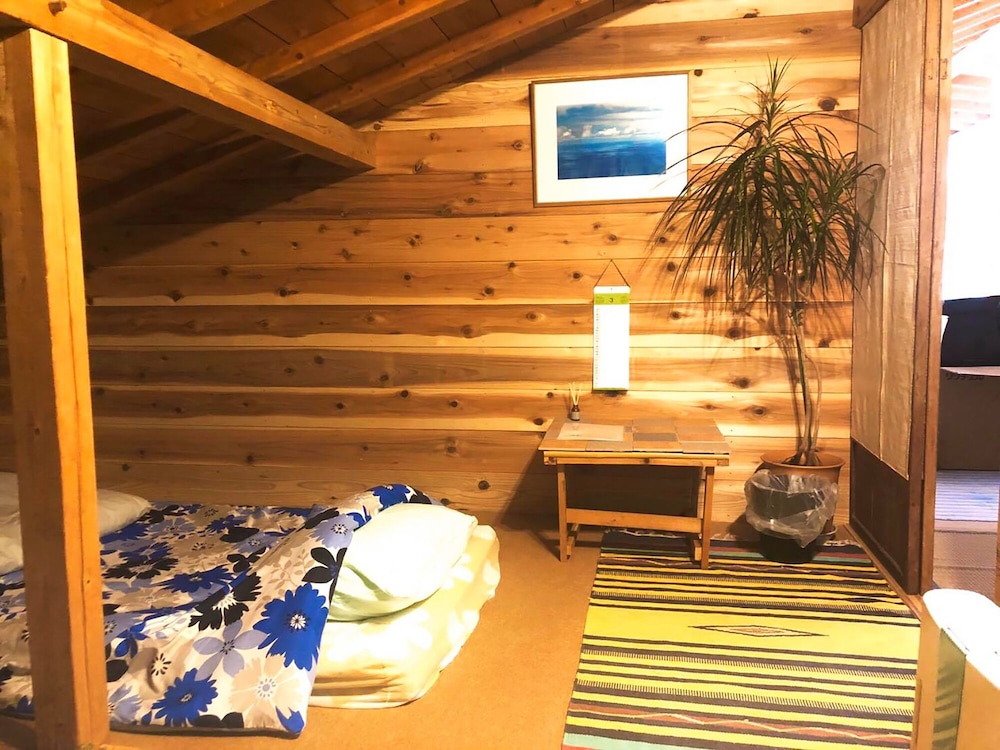 銀河荘-GALAXY GUESTHOUSE 12歳以下不可 東京