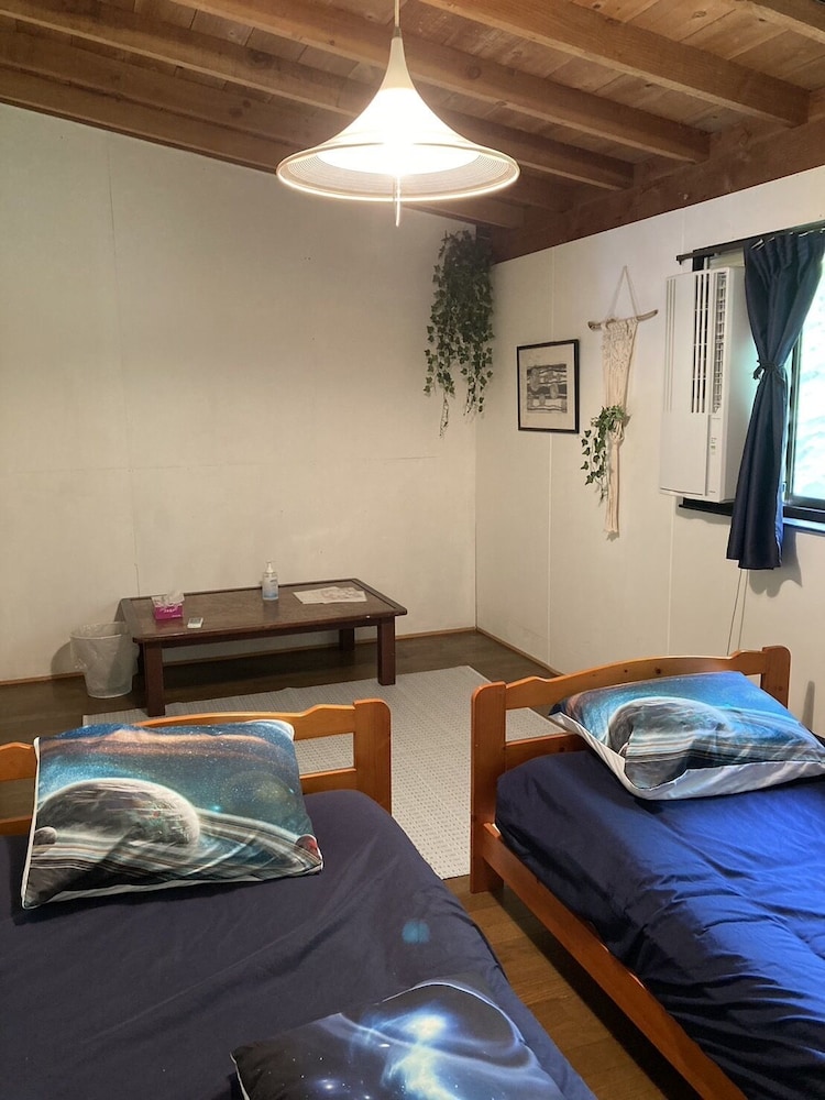 銀河荘-GALAXY GUESTHOUSE 12歳以下不可 東京