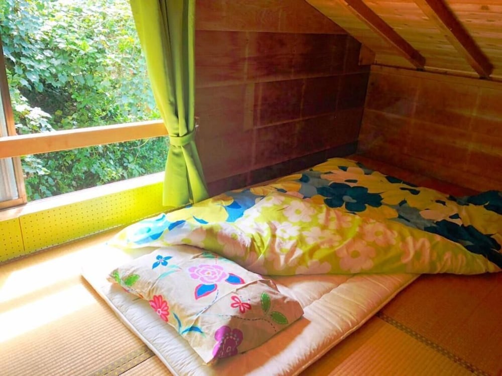 銀河荘-GALAXY GUESTHOUSE 12歳以下不可 東京