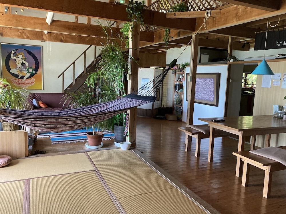 銀河荘-GALAXY GUESTHOUSE 12歳以下不可 東京