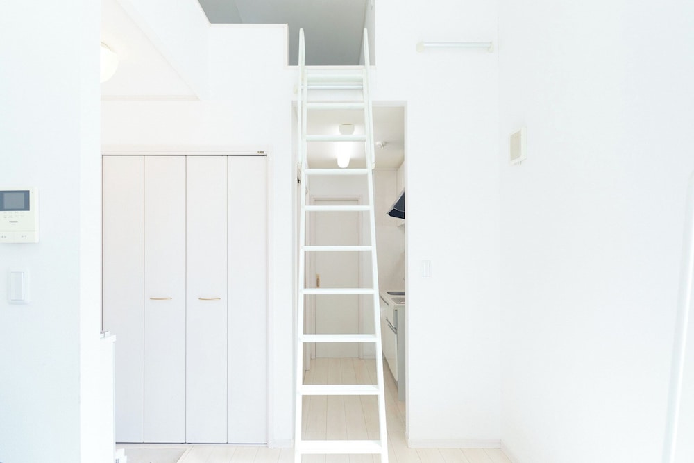 SOSHIGAYA APARTMENT 東京