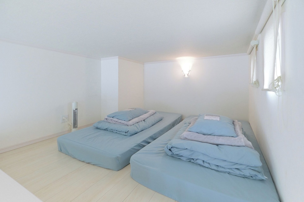 SOSHIGAYA APARTMENT 東京