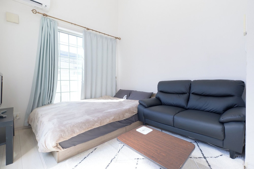 SOSHIGAYA APARTMENT 東京