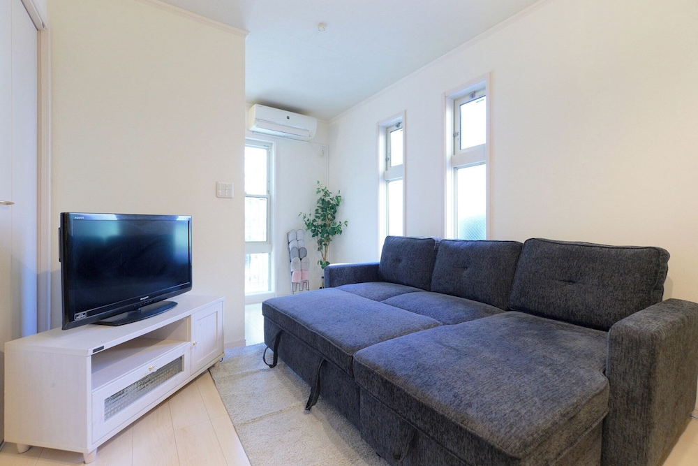 SOSHIGAYA APARTMENT 東京
