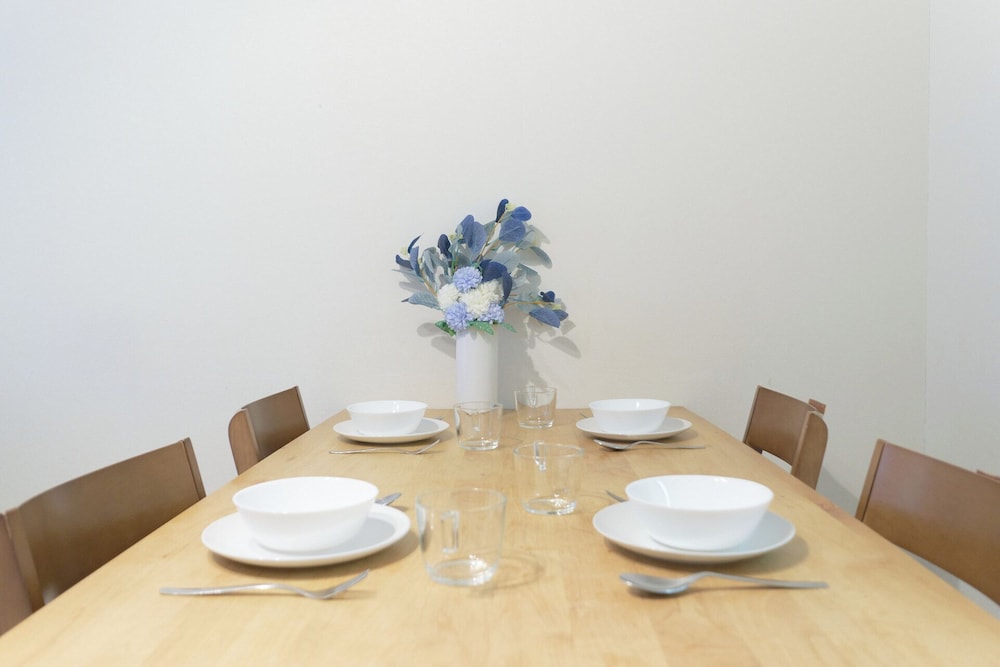 SOSHIGAYA APARTMENT 東京