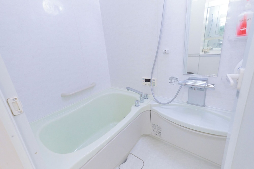 SOSHIGAYA APARTMENT 東京