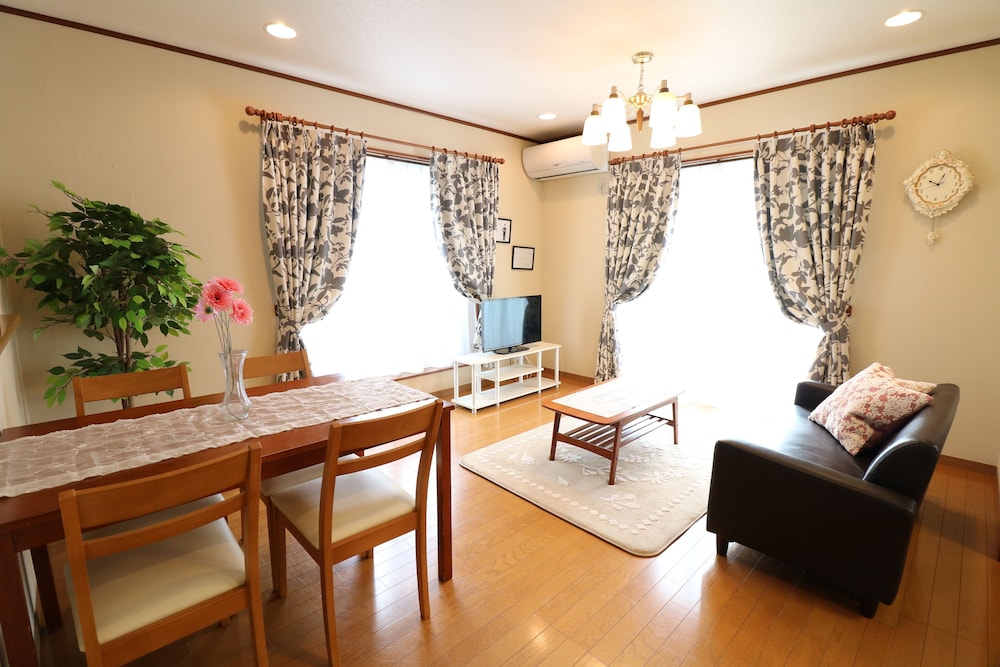 SOPHIA COURT ROOM201 東京
