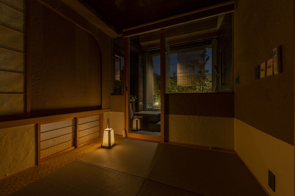 茶室 RYOKAN ASAKUSA 東京