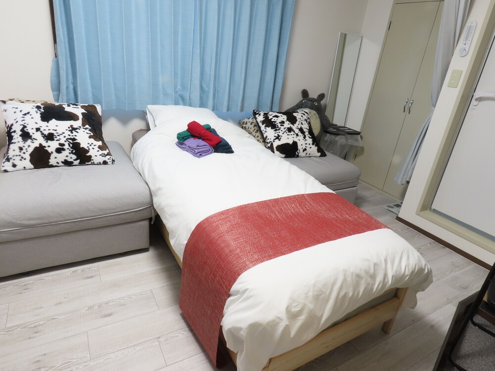 ROLANDS HOUSE 301 東京