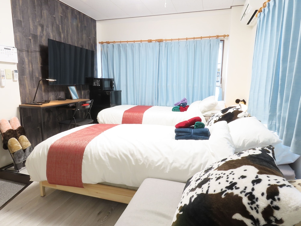 ROLANDS HOUSE 301 東京