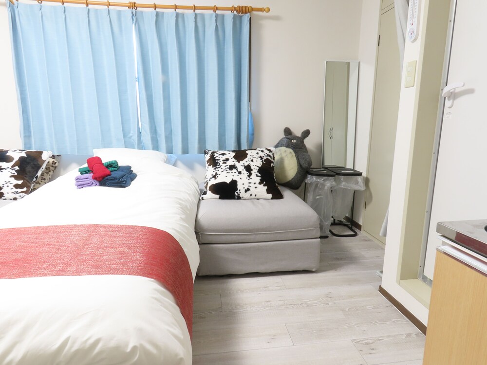 ROLANDS HOUSE 301 東京