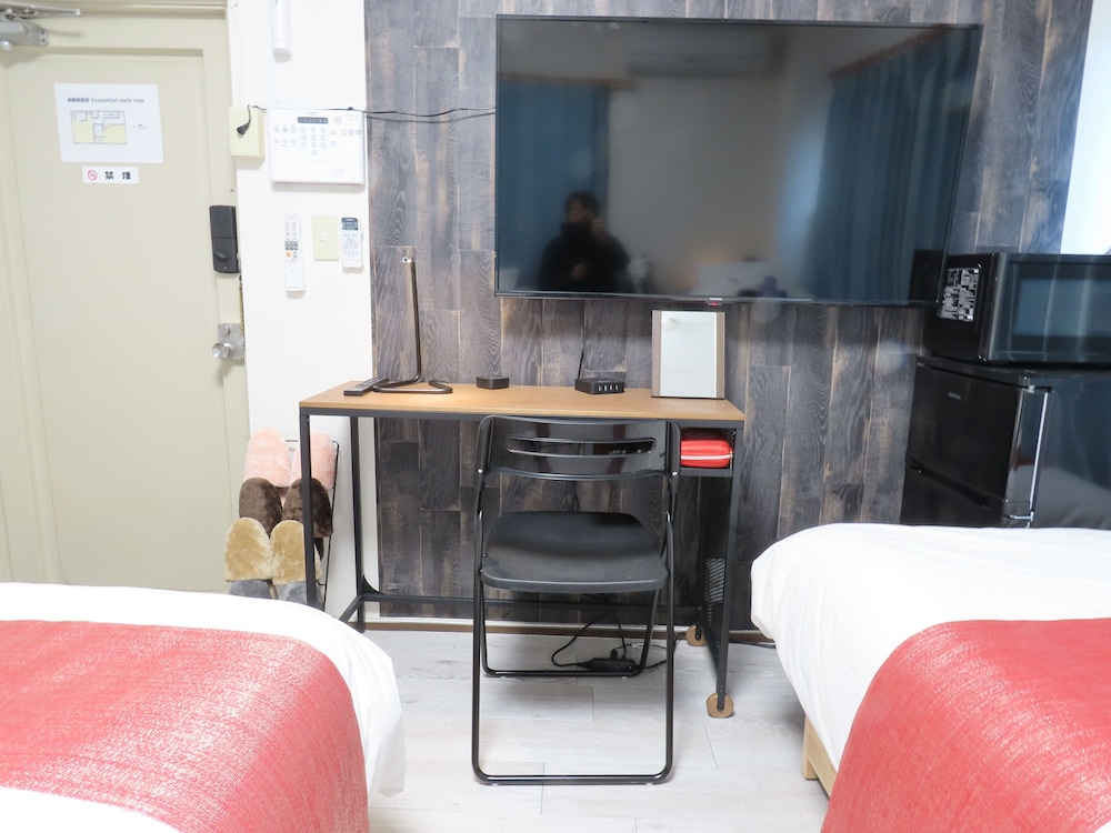 ROLANDS HOUSE 301 東京