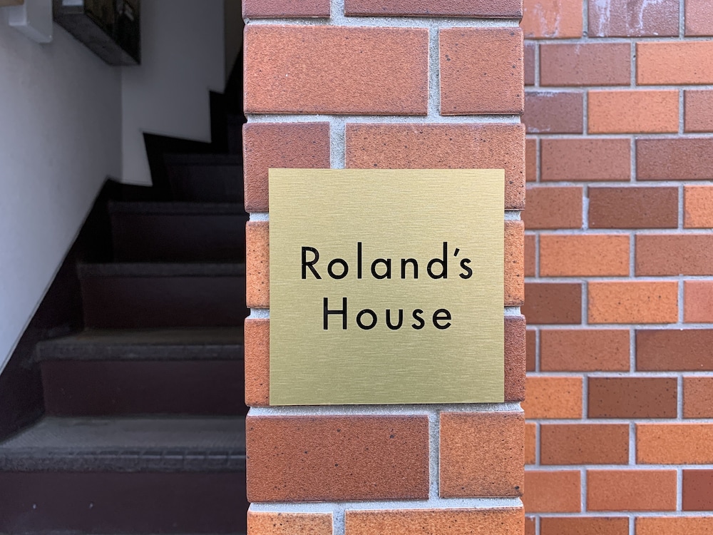 ROLANDS HOUSE 301 東京